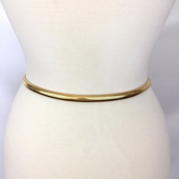 Vtg 70/80 Dotty Smith Skinny Gold Tone Metal Belt - Picture 6 of 8